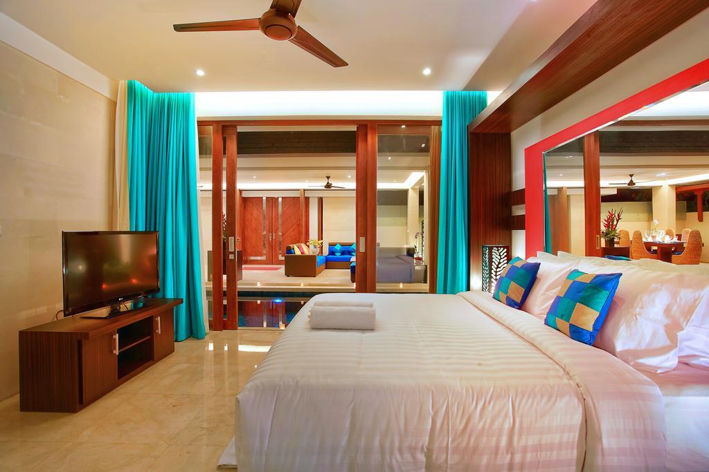 Indi Villas - The Bhadra Villa Seminyak Szoba fotó